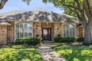 4406 Cobblers Ln, Dallas, TX 75287 - Photo 2