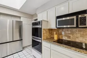 4406 Cobblers Ln, Dallas, TX 75287 - Photo 16