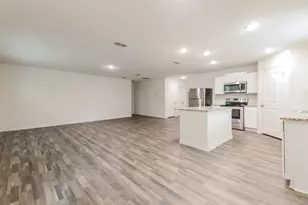 304 Outboard Dr, Gun Barrel City, TX 75156 - Photo 6