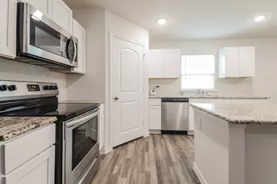 304 Outboard Drive, Gun Barrel City, TX 75156 - Photo 12