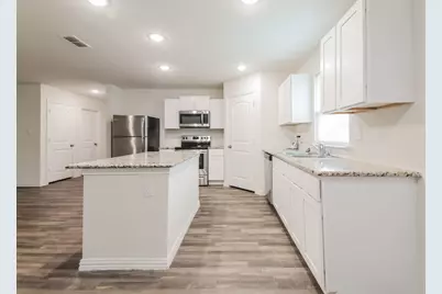 304 Outboard Drive, Gun Barrel City, TX 75156 - Photo 8