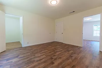 103 N 6th Street E, Dawson, TX 76639 - Photo 8