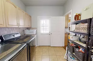 1407 Lady Amber Ln, Granbury, TX 76049 - Photo 12