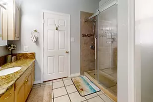 1407 Lady Amber Ln, Granbury, TX 76049 - Photo 22