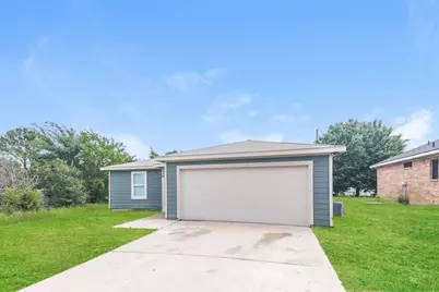 330 Flagship Lane, Gun Barrel City, TX 75156 - Photo 2