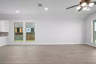 136 Bay Laurel Rd, McKinney, TX 75071 - Photo 10