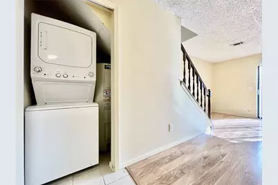 800 W Collins Street, Denton, TX 76201 - Photo 8