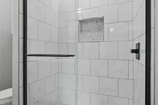 2734 W Washington St, Denison, TX 75020 - Photo 12