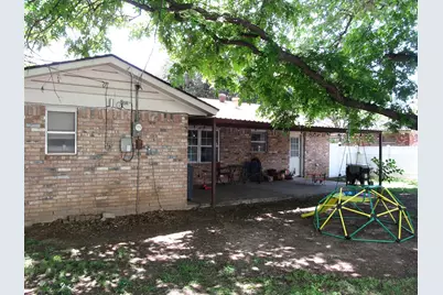 2406 14 Th, Brownwood, TX 76801 - Photo 10