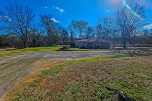 517 An County Rd 147, Palestine, TX 75801 - Photo 34