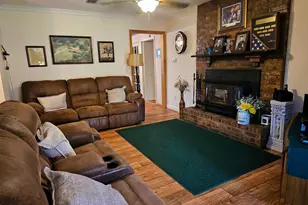 517 An County Rd 147, Palestine, TX 75801 - Photo 8