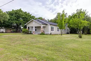711 Fannin St, Nocona, TX 76255 - Photo 32