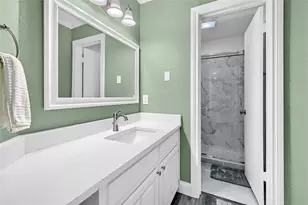 912 Kiowa Dr W, Lake Kiowa, TX 76240 - Photo 6