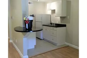 2707 Shelby Ave, Dallas, TX 75219 - Photo 6