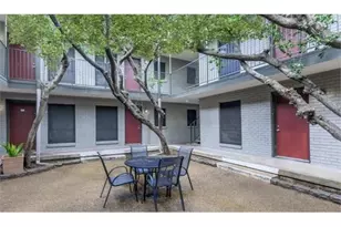 2707 Shelby Ave, Dallas, TX 75219 - Photo 4