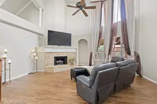 2671 Marshall Dr, Frisco, TX 75033 - Photo 10