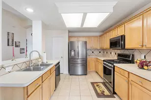 141 Buffalo Creek Dr, DeSoto, TX 75115 - Photo 4