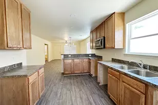 320 SW 14th, Mineral Wells, TX 76067 - Photo 8