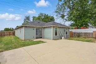 1200 E Annie St, Fort Worth, TX 76104 - Photo 14