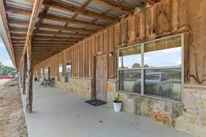295 Lindsey Lane, Stephenville, TX 76401 - Photo 2