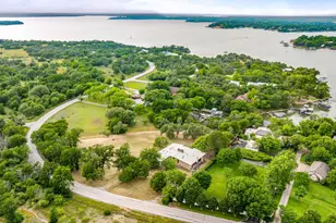 4208 Shore Front Dr, Fort Worth, TX 76135 - Photo 36