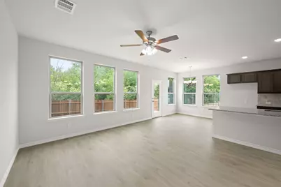 400-402 Trailhead Lane, Denton, TX 76205 - Photo 16