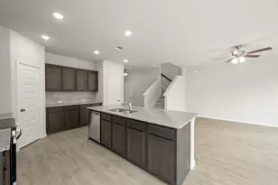 400-402 Trailhead Ln, Denton, TX 76205 - Photo 10