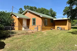 711 Fayette St, Nocona, TX 76255 - Photo 22