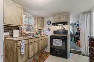 519 W Buchanan St, Mineola, TX 75773 - Photo 34