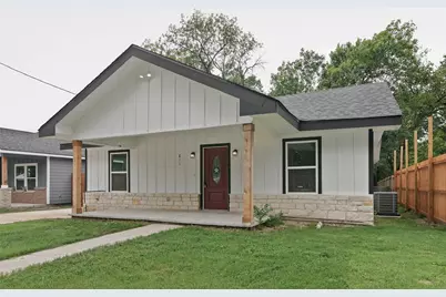 811 Ritchey Street, Gainesville, TX 76240 - Photo 2