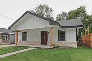 811 Ritchey St, Gainesville, TX 76240 - Photo 2