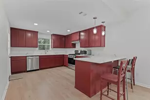 811 Ritchey St, Gainesville, TX 76240 - Photo 8