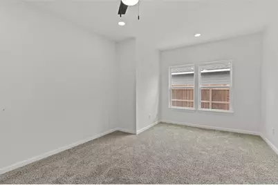 811 Ritchey Street, Gainesville, TX 76240 - Photo 6