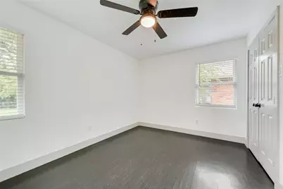 10166 San Lorenzo Drive, Dallas, TX 75228 - Photo 16