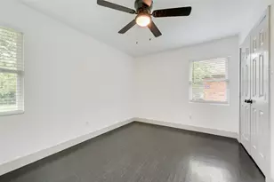 10166 San Lorenzo Dr, Dallas, TX 75228 - Photo 16