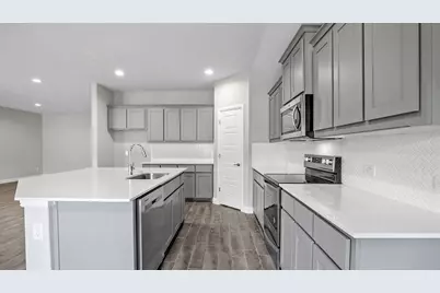 1155 Keystone Drive, Granbury, TX 76048 - Photo 4