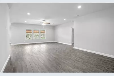 1155 Keystone Drive, Granbury, TX 76048 - Photo 10