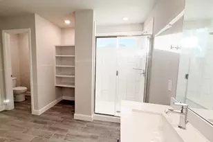 1173 Keystone Dr, Granbury, TX 76048 - Photo 14