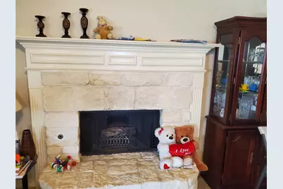 425 Jenkins Lane, Lewisville, TX 75067 - Photo 14