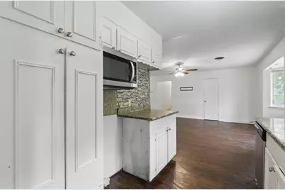 6716 Alma Street, Forest Hill, TX 76140 - Photo 8