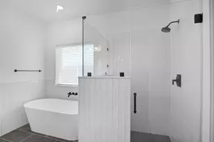 909 Maple St, Farmersville, TX 75442 - Photo 10