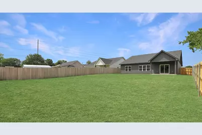 909 Maple Street, Farmersville, TX 75442 - Photo 26