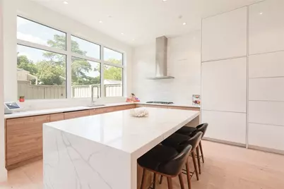 610 N Oak Cliff Boulevard #103, Dallas, TX 75208 - Photo 10