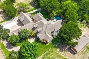 110 Bent Creek Ranch Ct, Fort Worth, TX 76126 - Photo 2