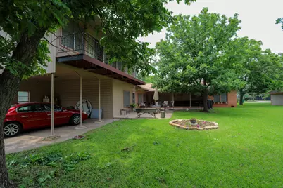 1000 S Harrison Street, McGregor, TX 76657 - Photo 22