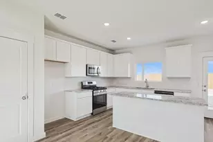 520 Weller Rd, McKinney, TX 75407 - Photo 2