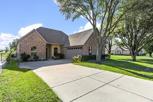 3014 Preston Club Dr, Sherman, TX 75092 - Photo 2