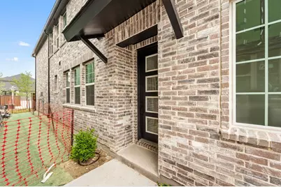 2512 Red Tailed Hawk Lane, McKinney, TX 75071 - Photo 4