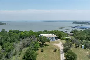 7750 Hanger Cutoff Rd, Fort Worth, TX 76135 - Photo 12