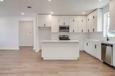 171 Tryall Court, Runaway Bay, TX 76426 - Photo 12